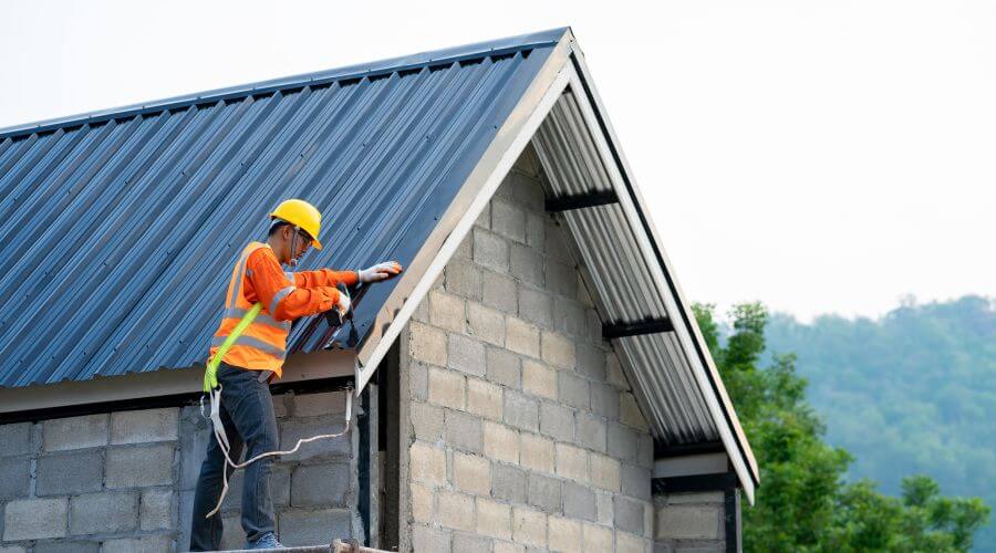 Professional metal roof installation in Fremont, IA